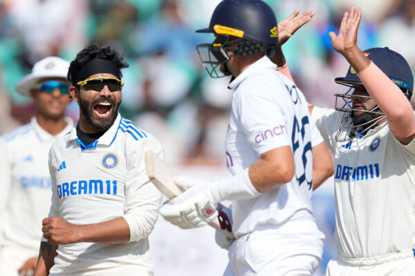 India beat England by 434 runs